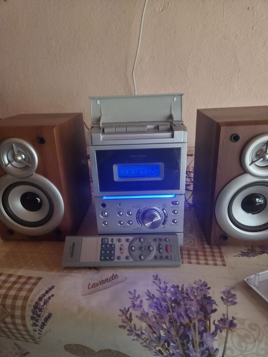 Vând sistem muzica