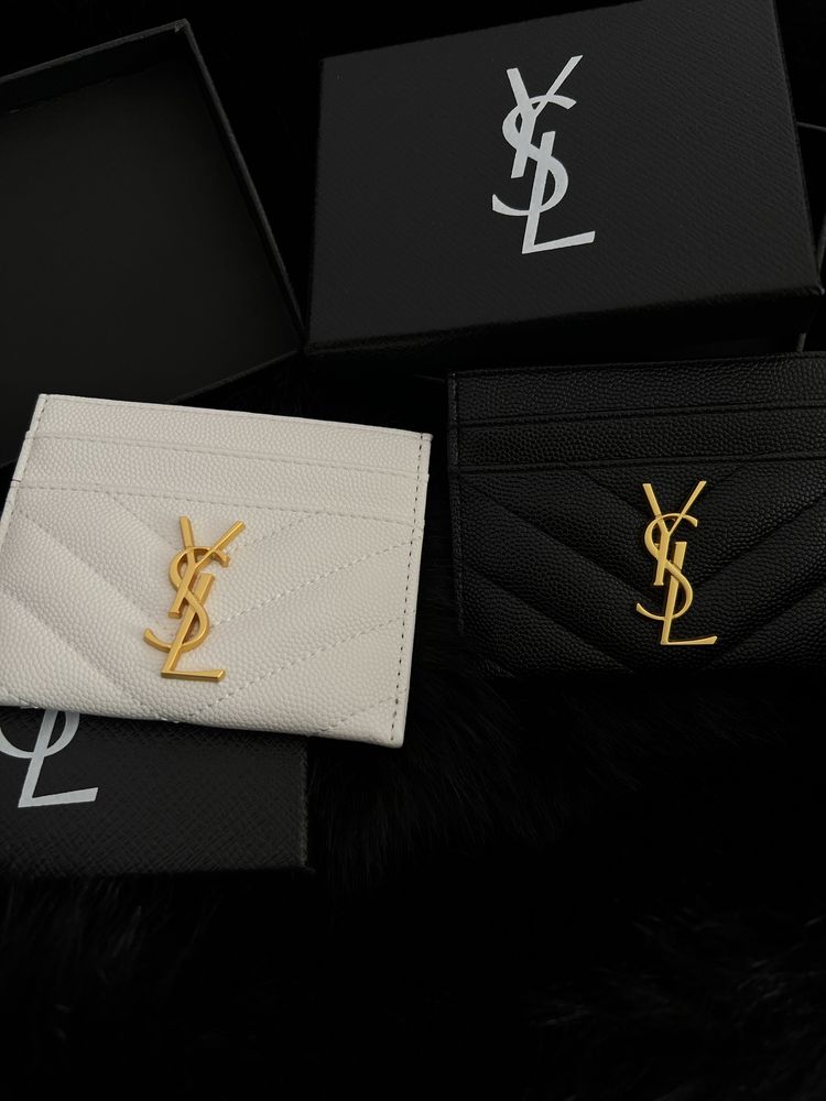 Saint laurent портфейл