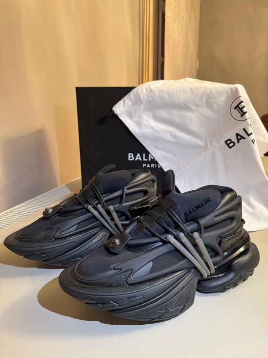 Balmain Unicorn Low Top Black