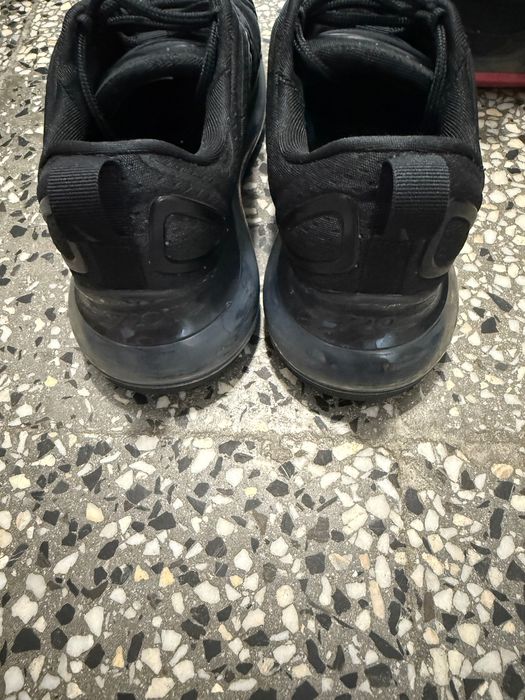 Маратонки Nike 720