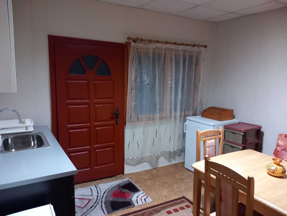 Дава се под наем Къща в Лясковец - 70 кв.м за 255 € - Снимка #4