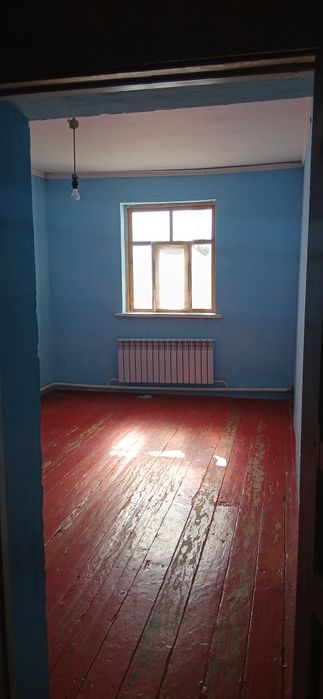 4×бөлмелі үй жалға беріледі.