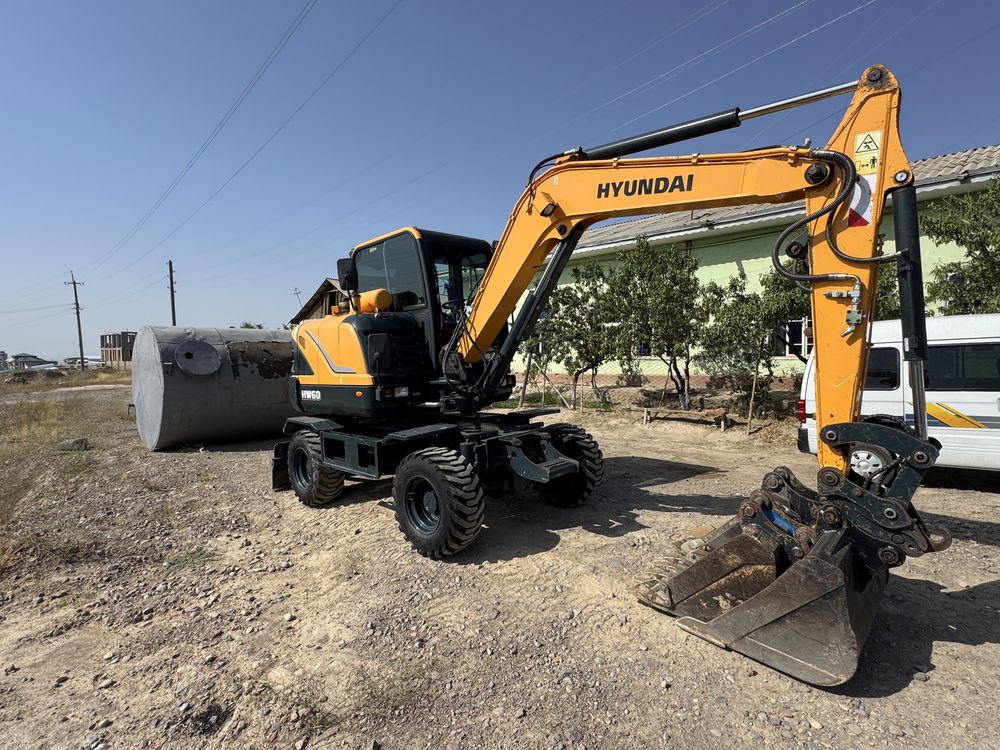 Экскаватор Hyundai HW 60