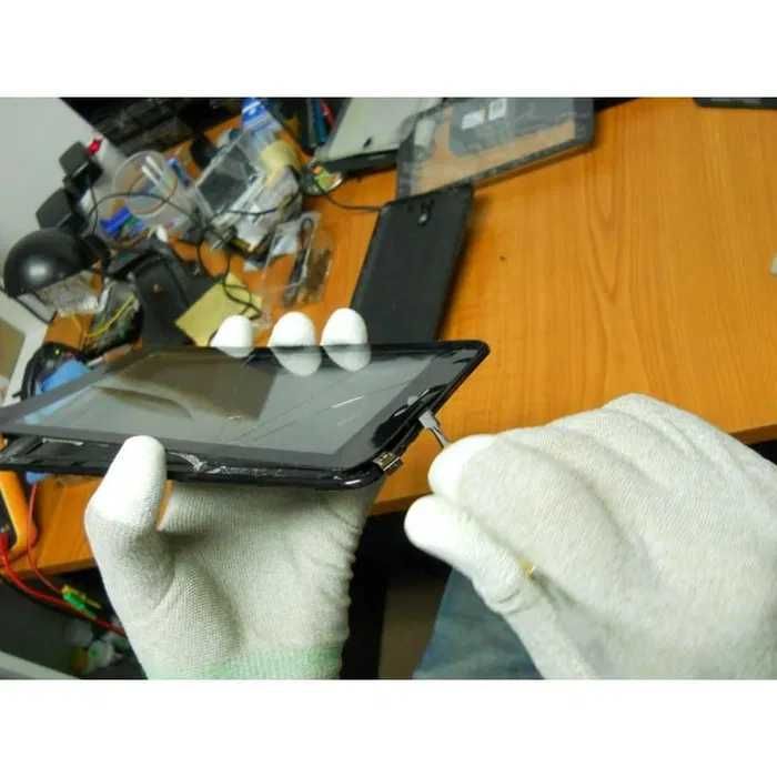 Reparatii telefoane , tablete, laptopuri.