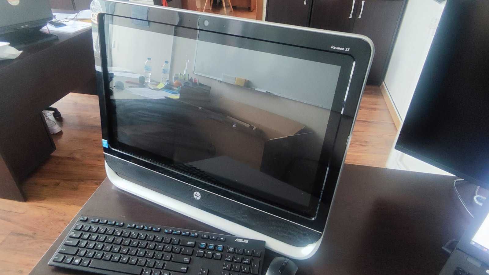 Настолен компютър HP Pavilion TouchSmart All-in-One PC