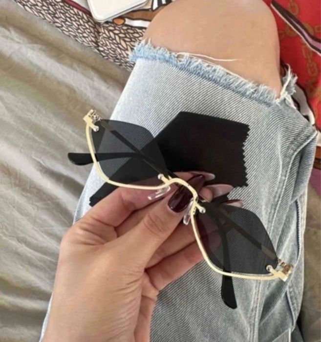 Очила по модел на Gucci