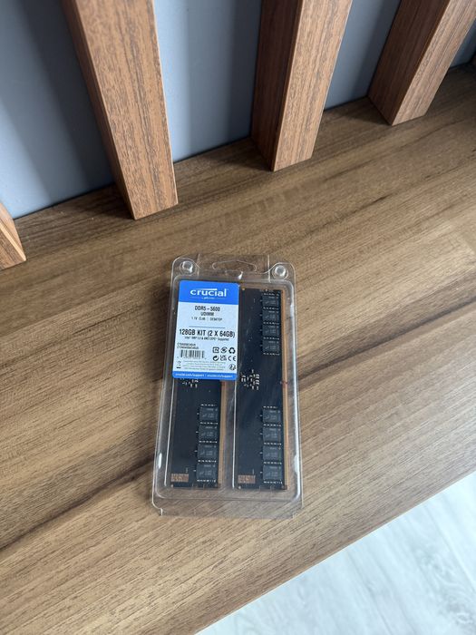 Memorii Crucial 128GB KIT DDR5 - Noi - Sigilate