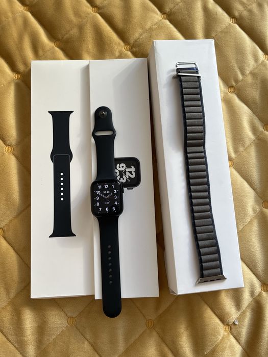 Apple Watch SE 44 mm