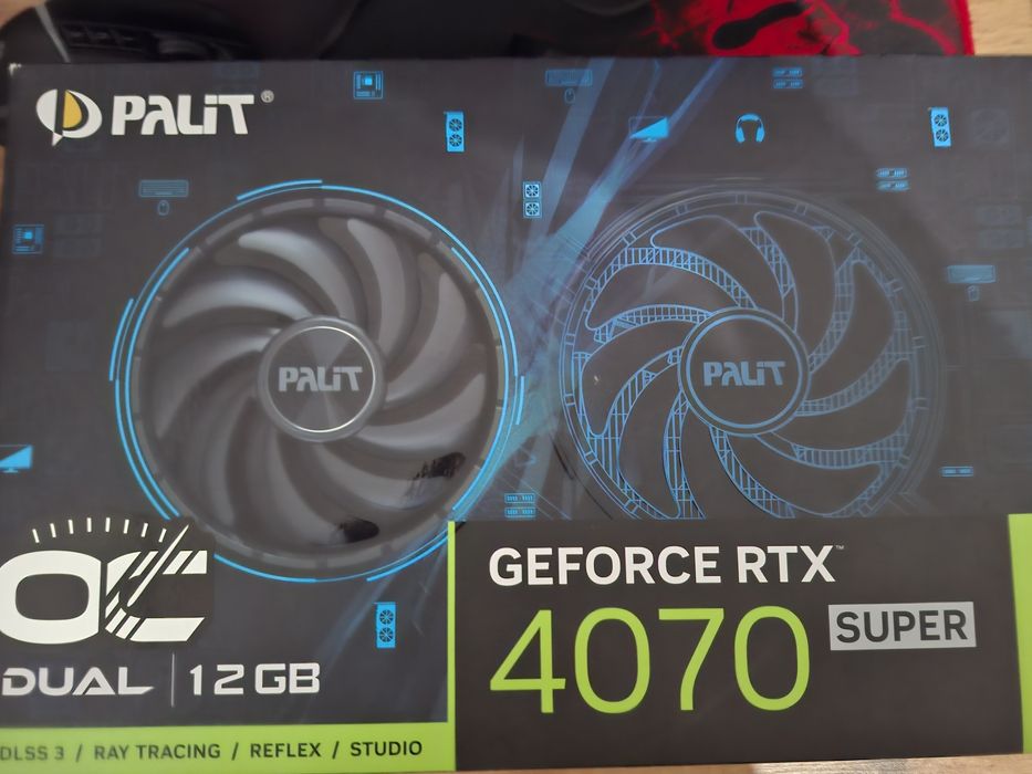 Продаю Rtx 4070 super