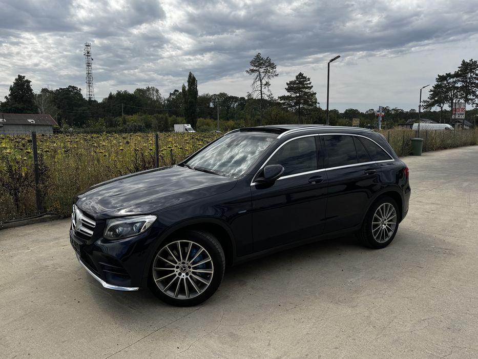 Mercedes Glc Pak Amg/4 matic/burmester/keyless/pano/ils/head up/suspen