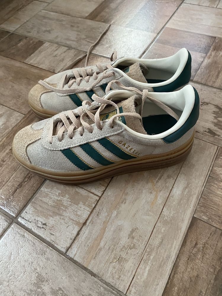 Adidas gazelle bold