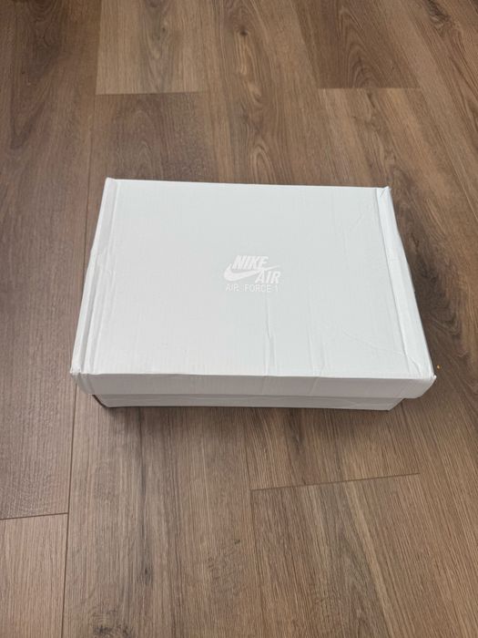 Adidasi Nike Air Force 1