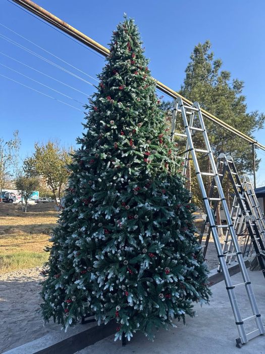 Ёлка разных размеров + ёлочные шары в подарок