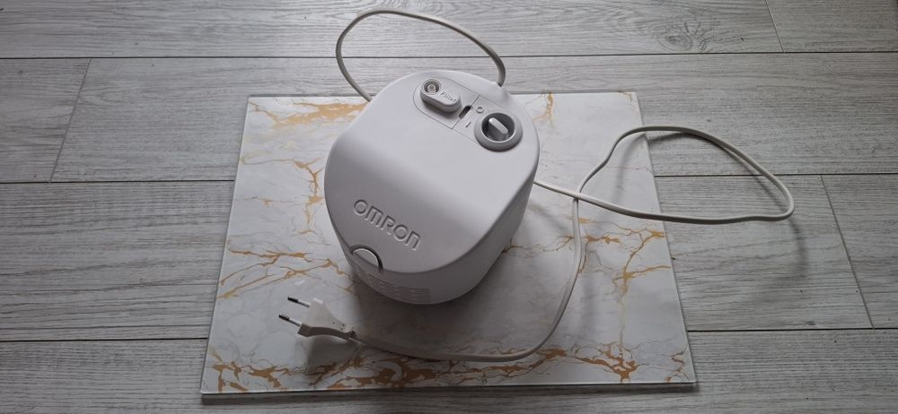 Aparat aerosoli Nebulizator Omron C101