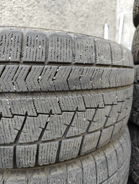 Зимний комплект шин Bridgestone