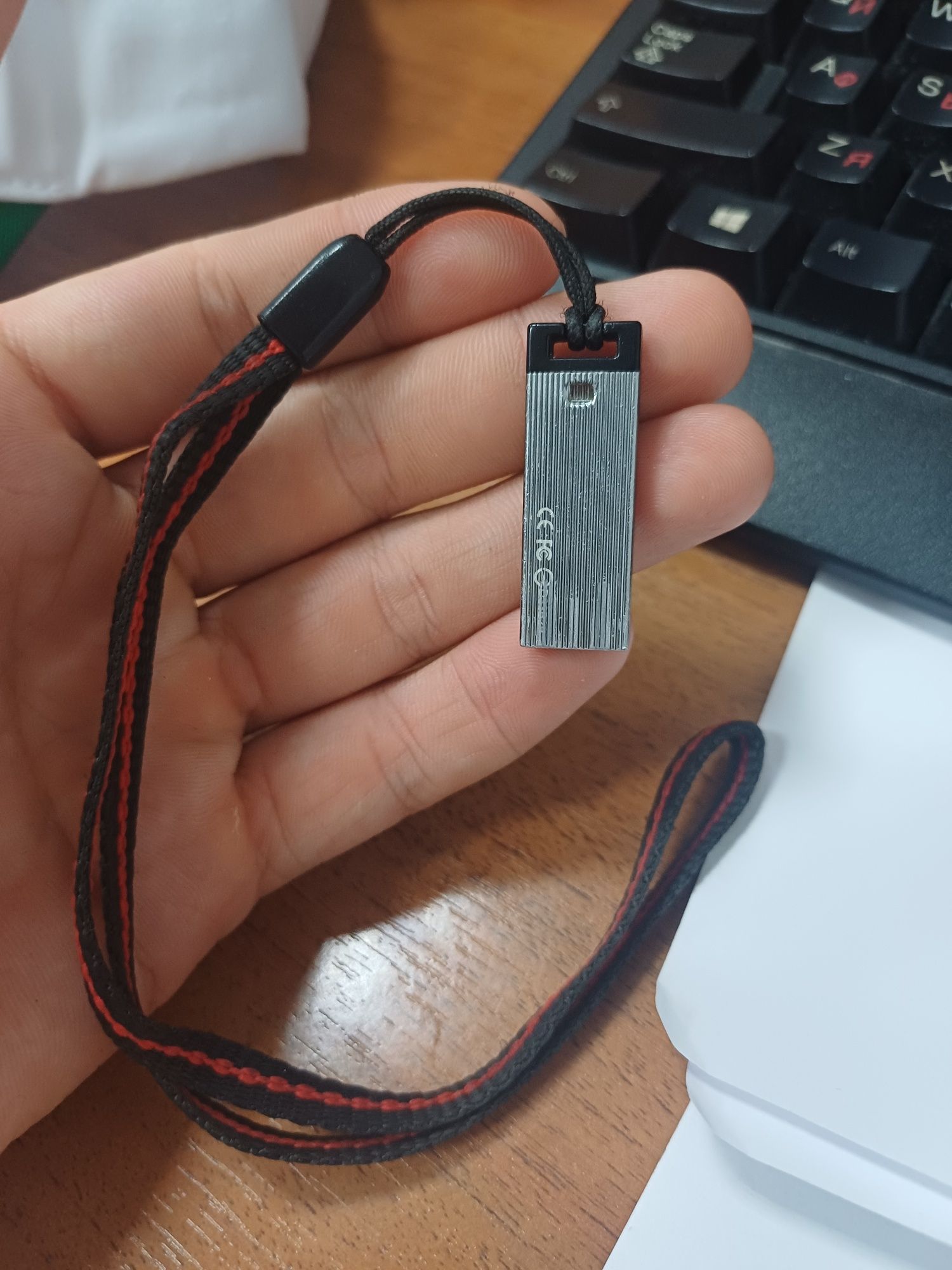 Флешка 16гб USB2.0