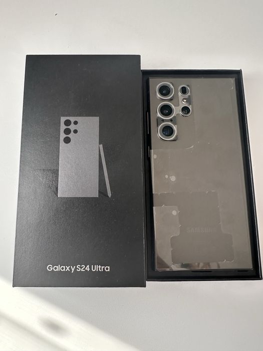 Samsung S24 ultra 256gb ram 12gb titanium black Nou