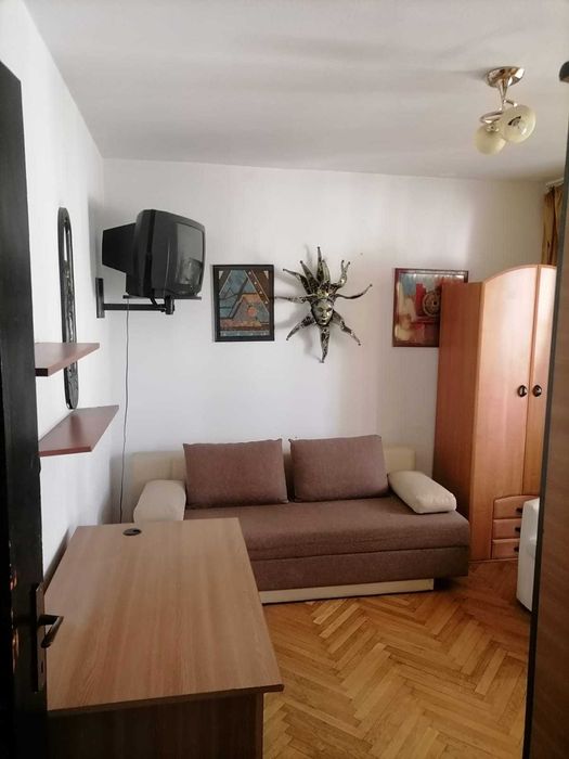 Inchiere apartament 3 camere, D, cartier Alexandru cel Bun, Iasi
