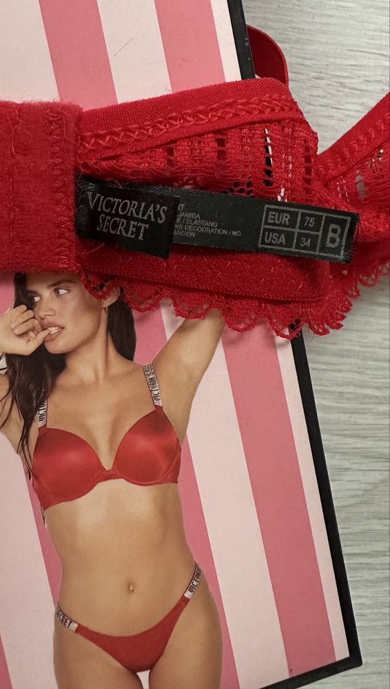 Уникално бельо Victoria’s Secret
