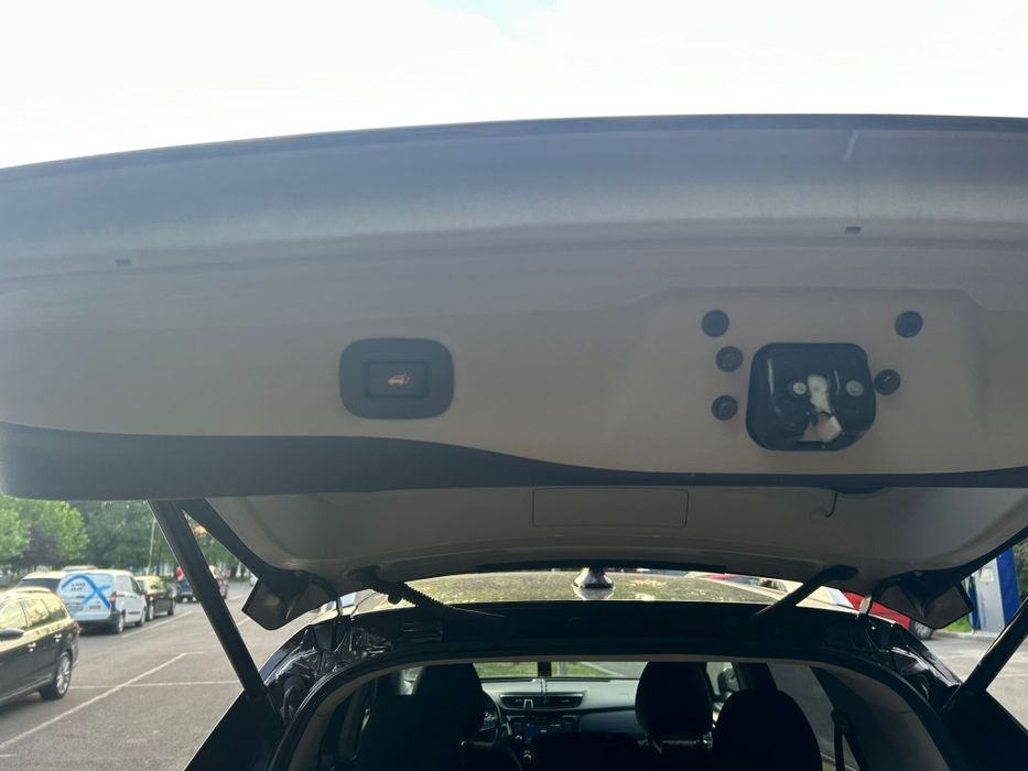 Nissan X-trail 2.0 diesel 177cp  4×4-I Tekna