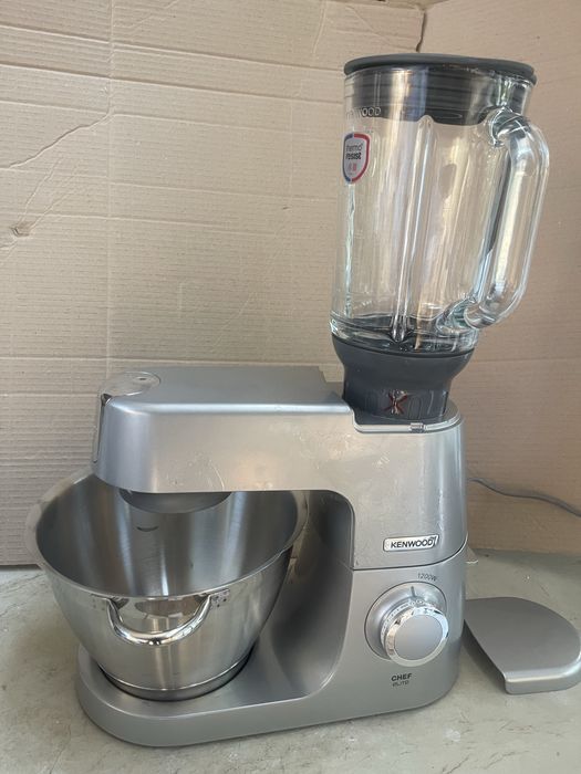 Кухненски робот Kenwood Titanium Chef Baker Xl