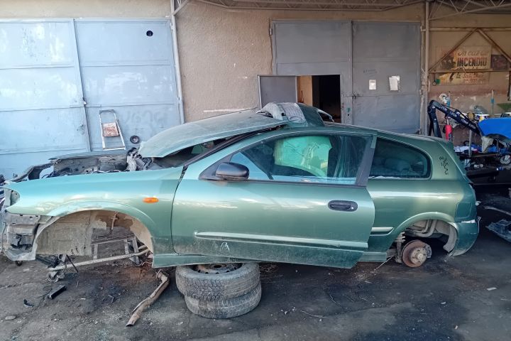 Carcasa termostat 130499F600 Nissan Almera N16