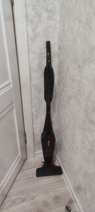 Пылесос компактный