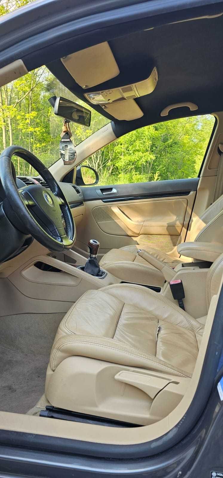 Vw Jetta 2.0 benzina 2006.
