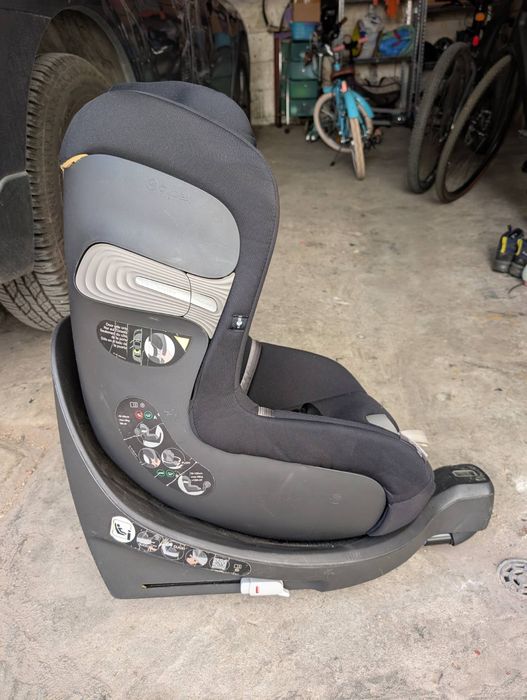 Столче за кола Cybex Sirona 360
