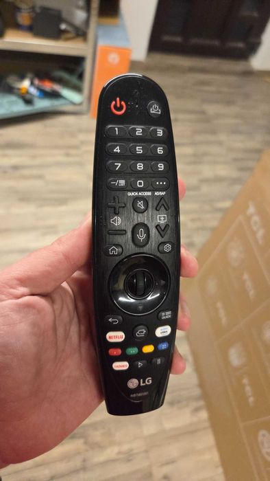 TV LG 43UN81003LB, 108 cm, 4K Ultra HD, LED, telecomanda Magic