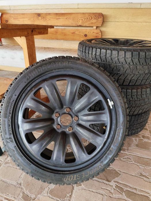 Зимни гуми и джанти Bridgestone blizzak sw90 215/45/17