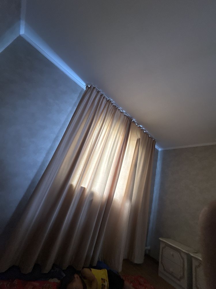 Штор с тюльем состояние отличное
