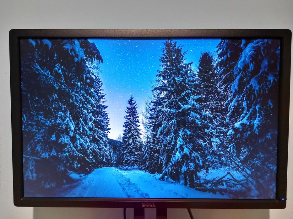 Dell UltraSharp U2412M 24 inch, 16:10, 1,920x1,200