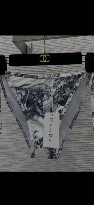 Costum de baie Chanel Christian Dior, Valentino,  model 2026