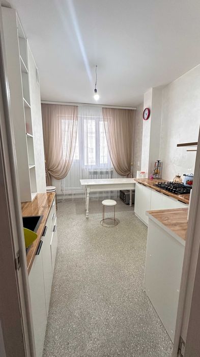 Квартира 2х комнатная 15 мкр