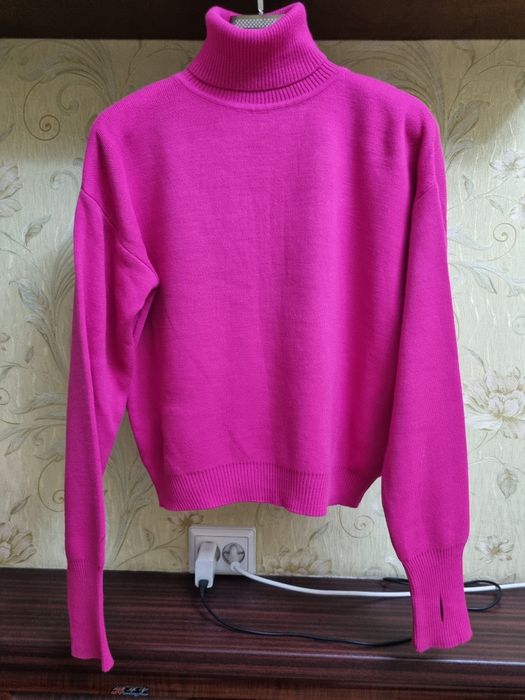 Женские одежды в отличном состоянии