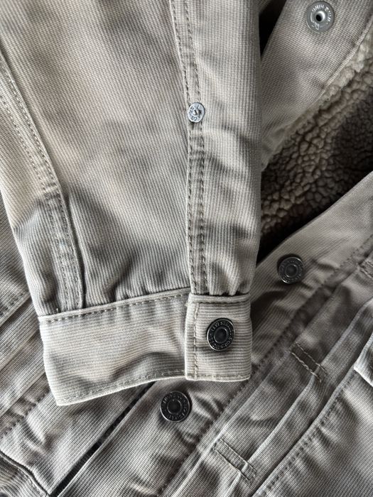Vand Geaca imblanita Levis M
