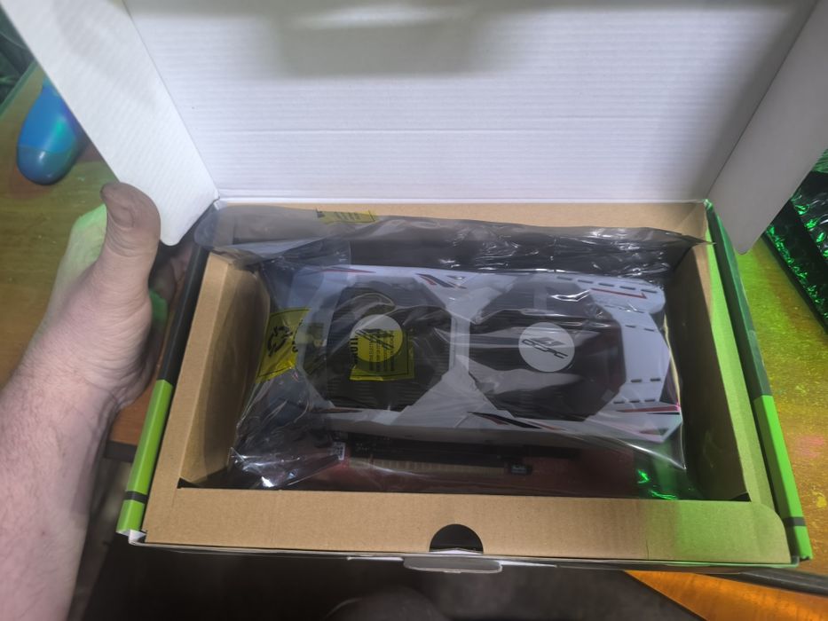 Видеокарта Nvidia 1050 Ti