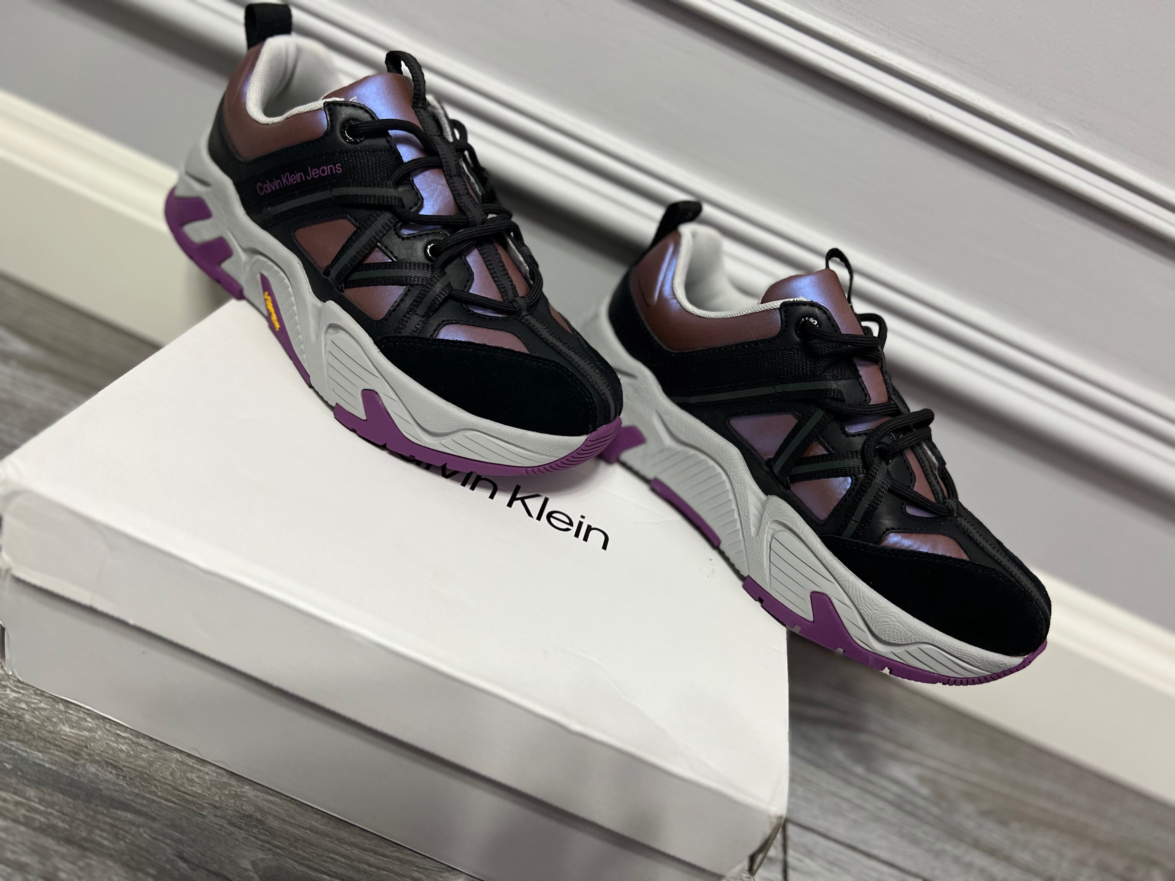 Продам кроссовки Calvin Klein
