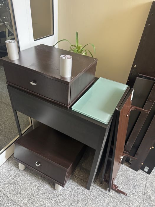 Спалня Айко кафява нощни шкафчета