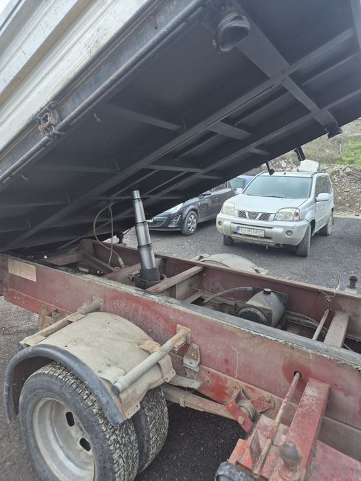 Iveco daily basculabil trilateral cabina dubla