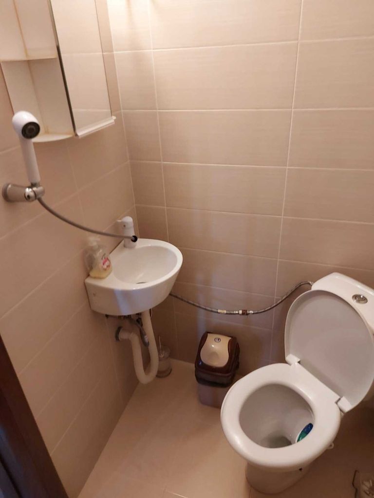 Продава се Двустаен апартамент в Бургас, Крайморие - 72 кв.м за 595 €/кв.м - Снимка #2