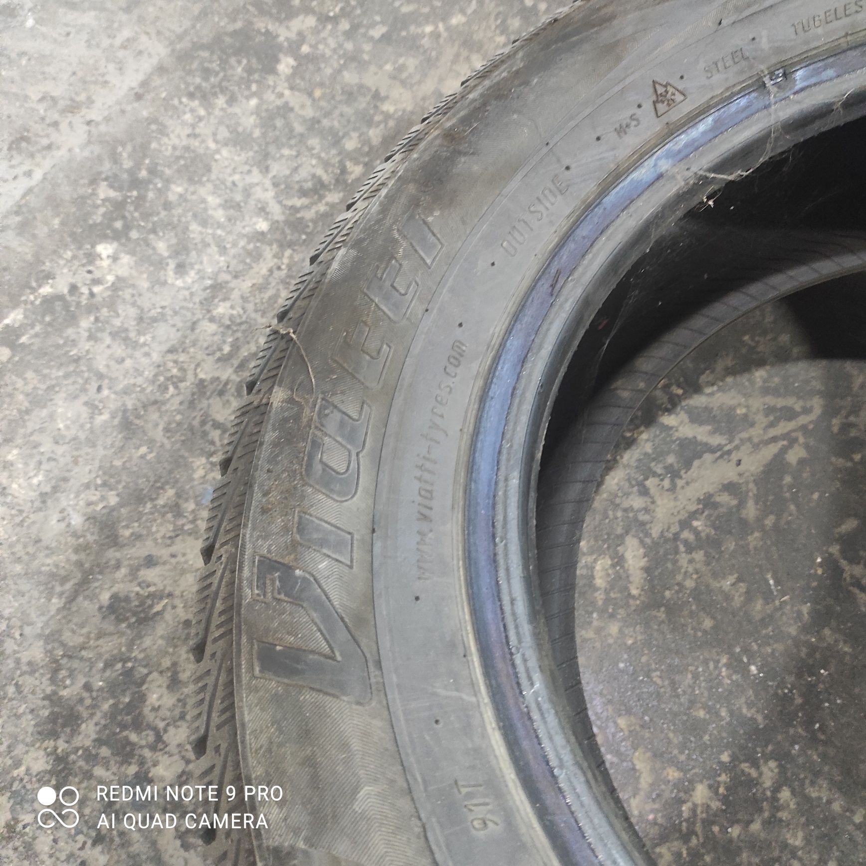 Продам баллоны зимние R 15