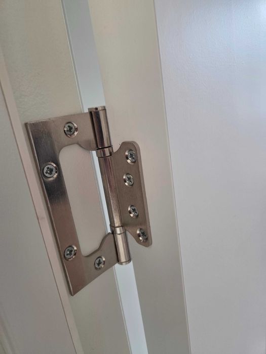 Чисто нова интериорна врата Сан Исидро