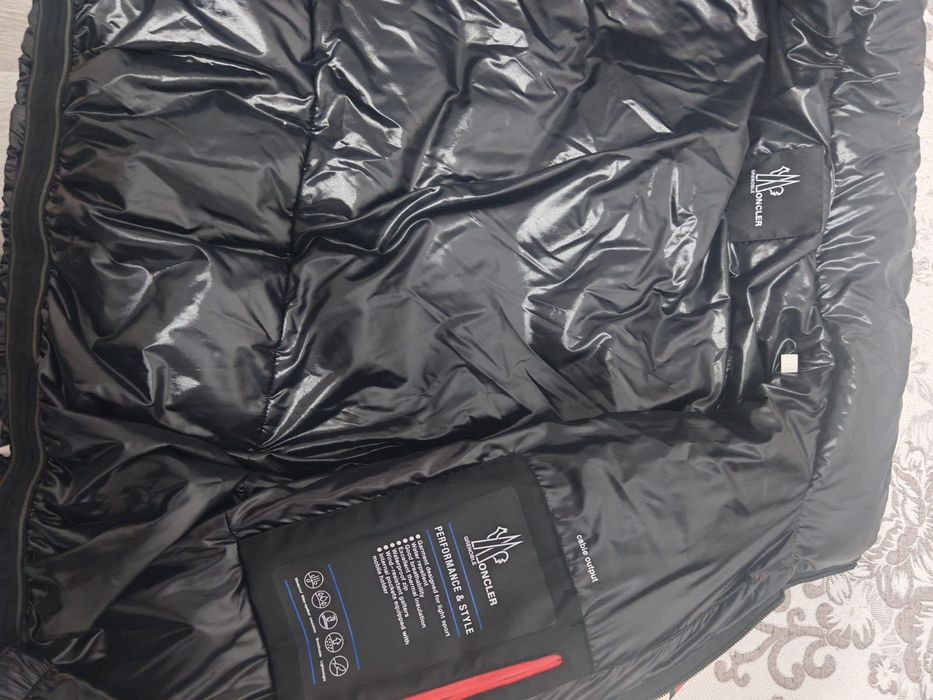 Geaca moncler originala