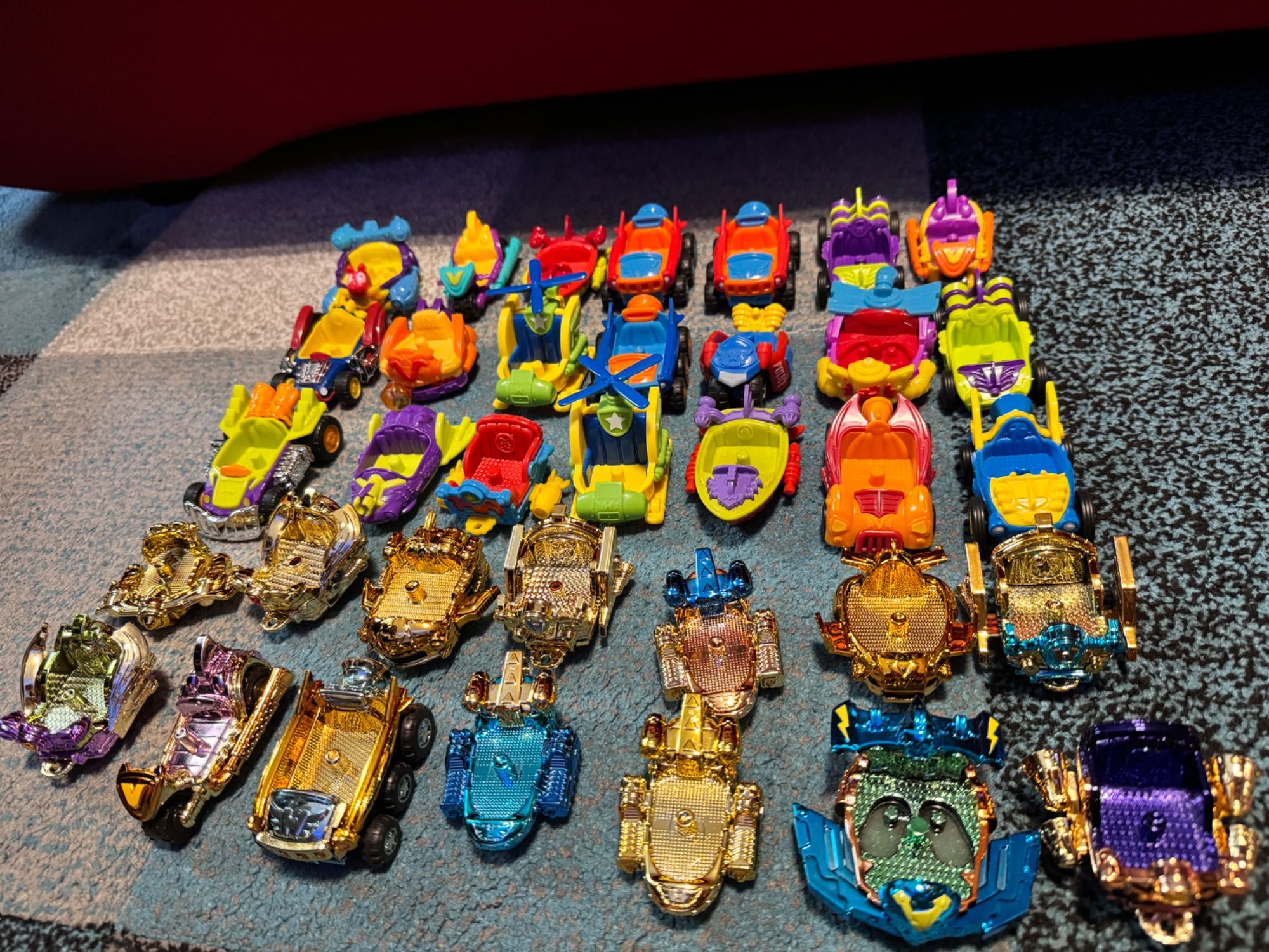 SuperThings/ SuperZings/ Kazoom Kids