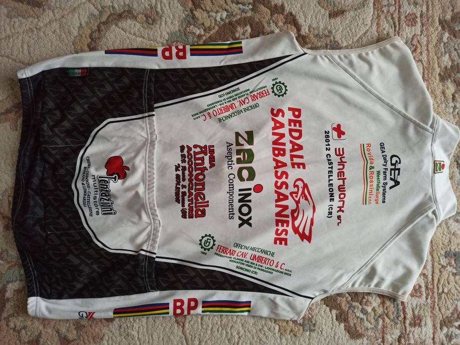 Echipament ciclism: tricou, pantaloni mărime M