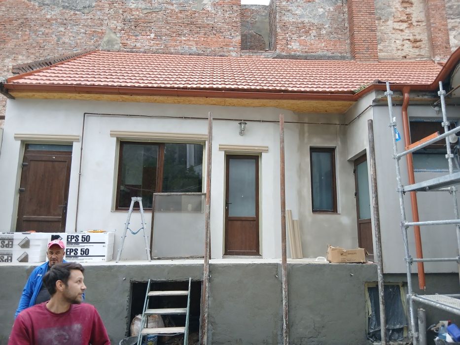Renovari fațade și interioare