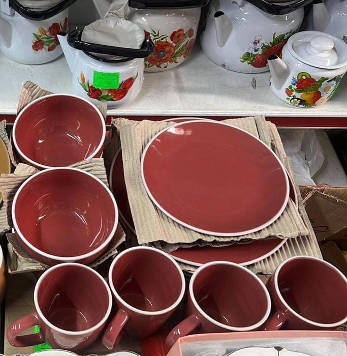 Сервиз на четыре персоны НОВЫЙ