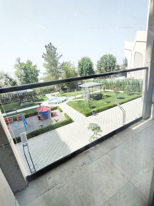 Отличная большая квартира на новостройке